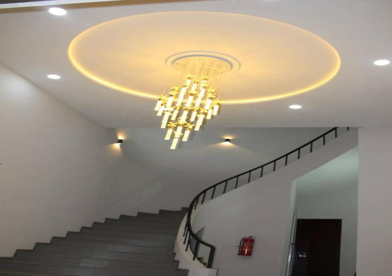 Ixoras Hotel 킨샤사 외부 사진